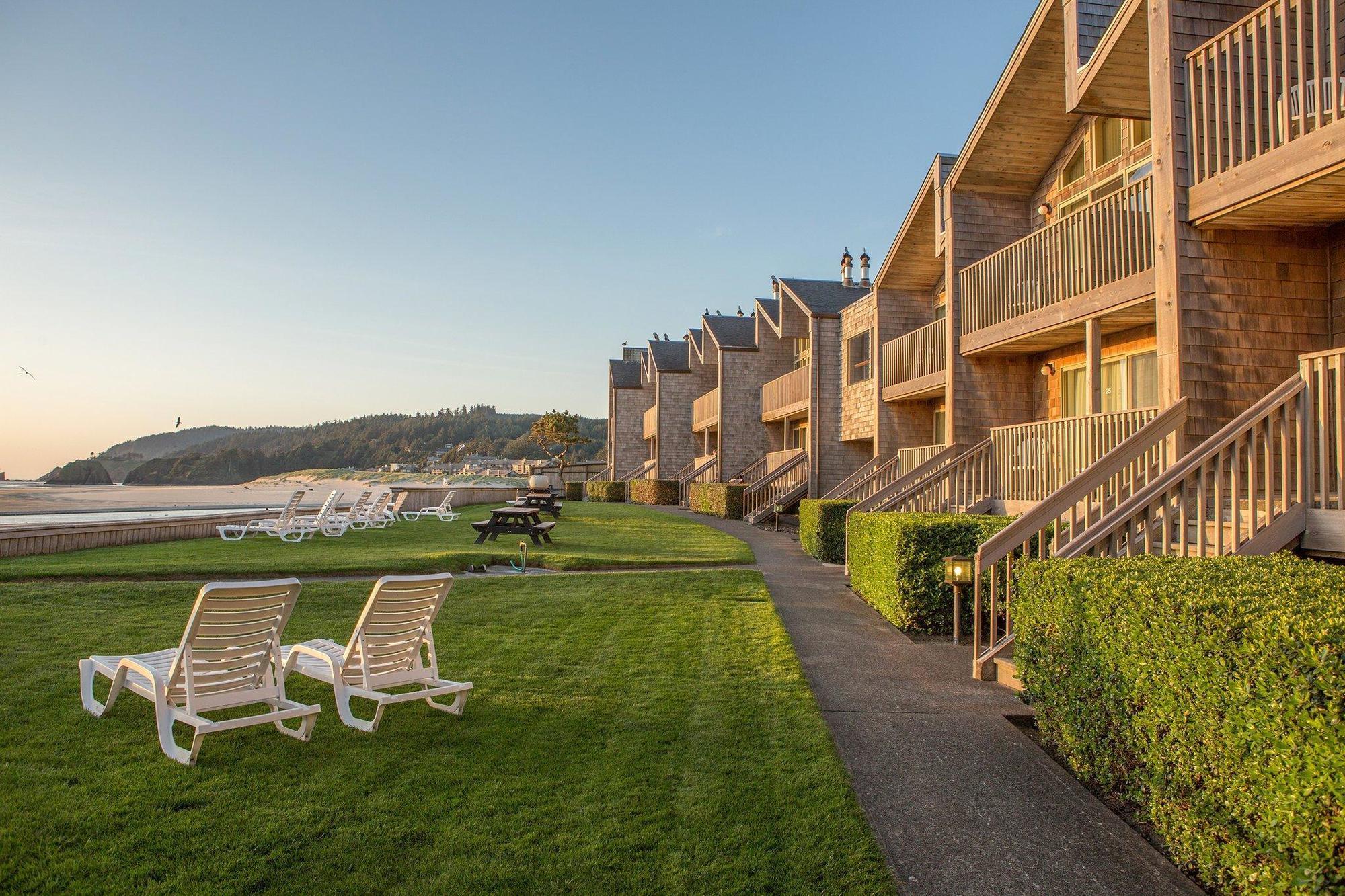 Schooner'S Cove Inn Кэннон-Бич Экстерьер фото